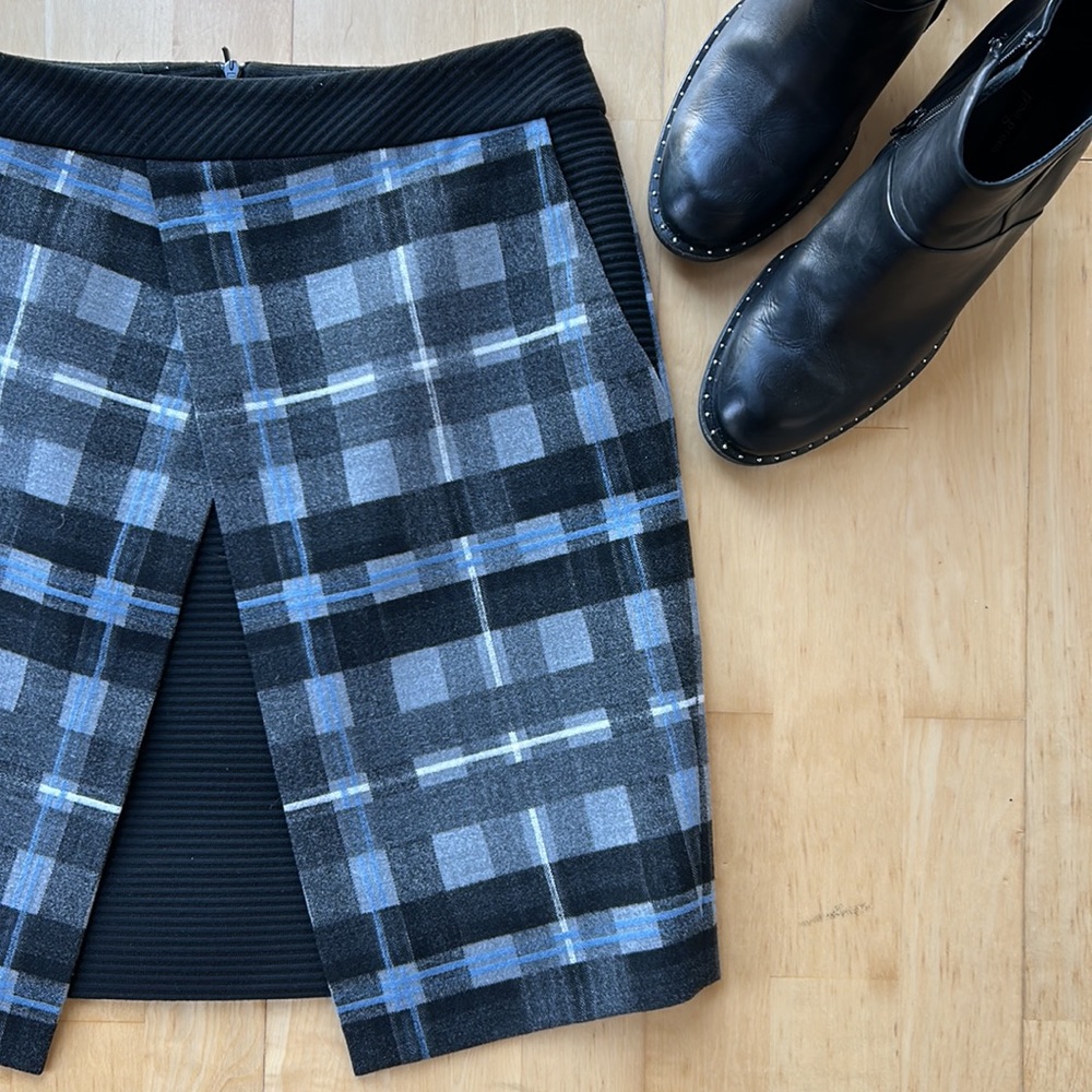 Karen Millen plaid skirt size 6